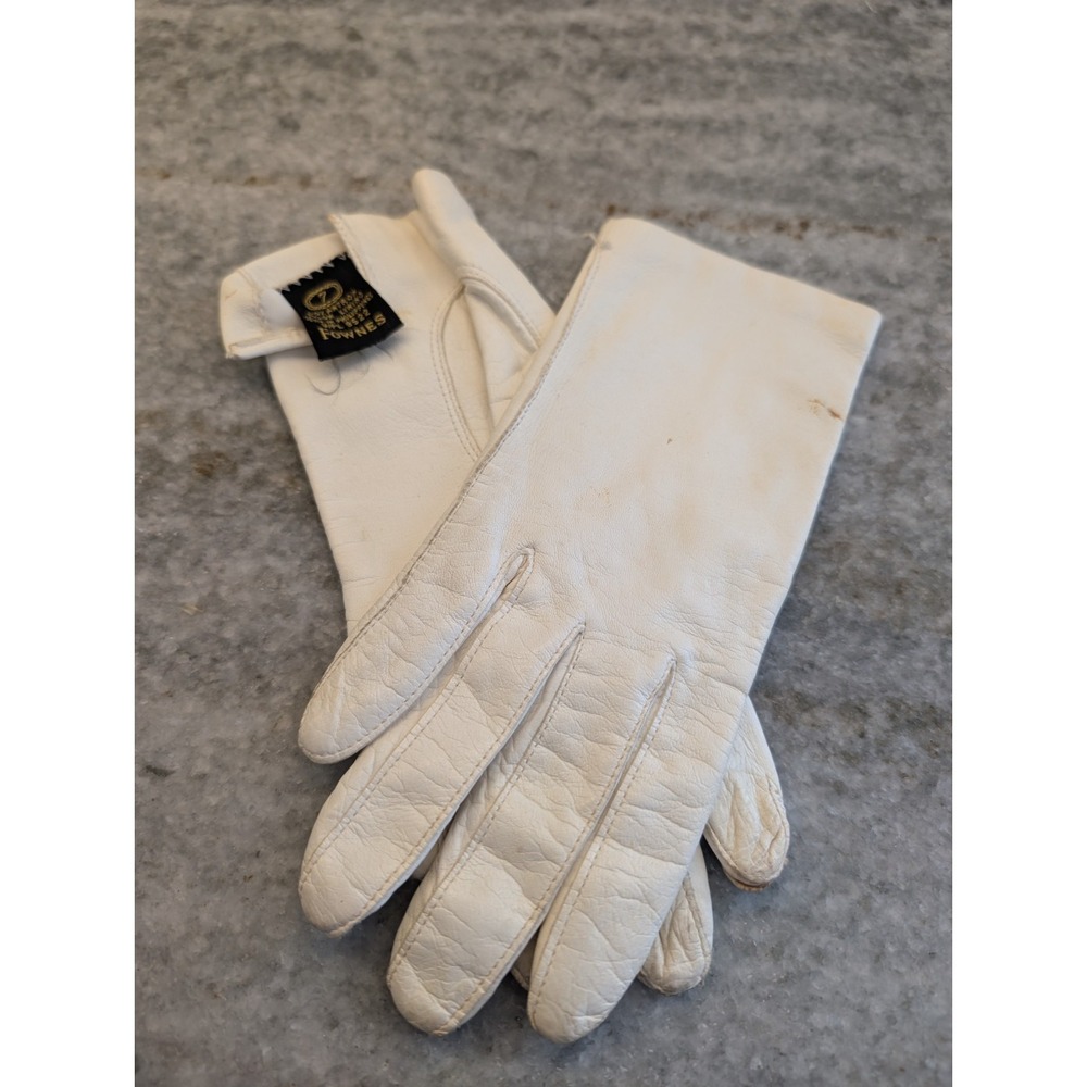 Vintage Womens Gloves, Size 7,‎ White